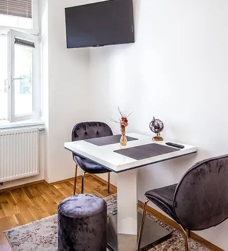 Апартаменти Cozy Відень